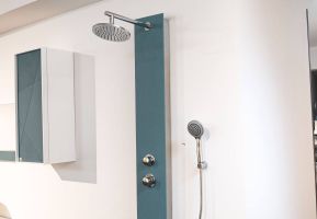 Carrelage en mosaïque pour salle de bain au Maroc Carrelage en mosaïque pour salle de bain, ajoutant une touche artistique et unique, disponible chez Carlito au Maroc.