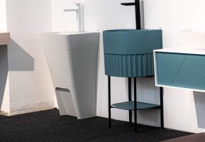 Carrelage en grès cérame pour salle de bain au Maroc Carrelage en grès cérame pour salle de bain, durable et esthétique, idéal pour un look contemporain au Maroc chez Carlito.